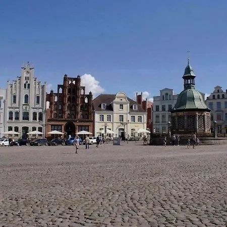Cityflair Naehe Marktplatz - Abc328 * Wismar